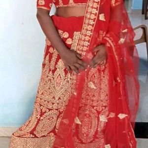 Dulhan Red Lehnga Prity Dupatta And Blouse