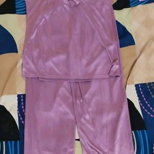 New/Unused Satin Silk Night Suit