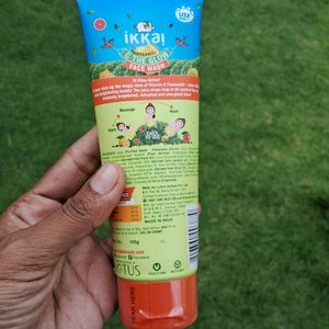 Ikkai Organic C Glow Face Wash