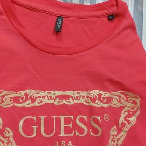 Guess Tshirt