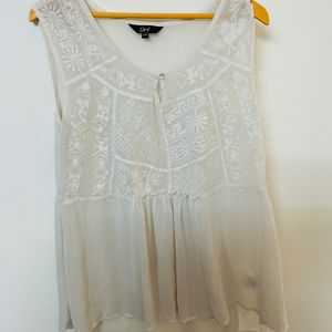 White Smart Top In Georgette XL