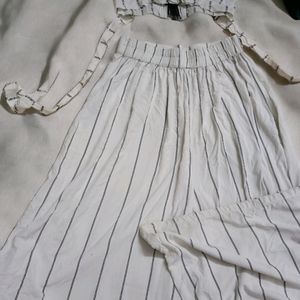 (Co-ord)Pinstripe Padded Top & Flare Pant