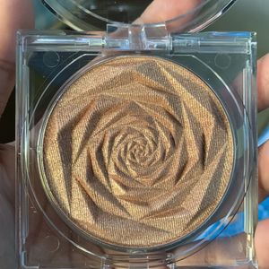 MATTLOOK BAKED HIGHLIGHTER