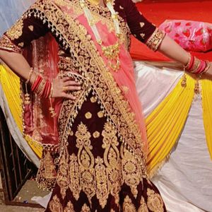 Designer Lahenga Choli With Net Dupatta