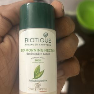 Biotique Body Wash (2) + Moisturiser (1)