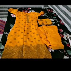 Kurta Bottom With Duppata No Coin 1 Time Used Only