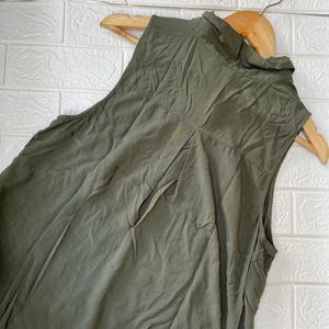 Olive green casual Top