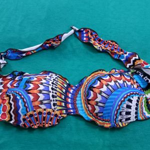 32 Bust Like New Colorful Padded Bralette