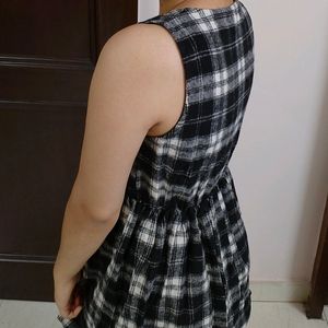 Women Black & White Checks Woollen Mini Dress