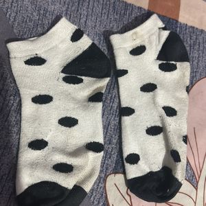 Dotted Print Socks