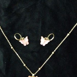 Butterfly Earings With Elegant Golden Chain