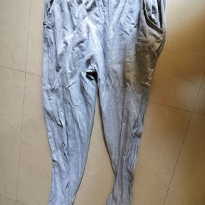 trackpants comfeyy