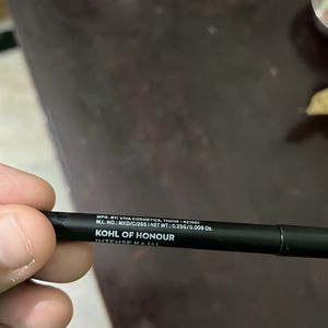 Sugar intense black kajal Pencil