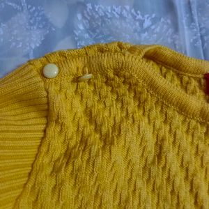 30rs Off🚚 Bright Yellow Sweater (Women's)