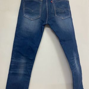 BLUE LEVI’s JEANS FOR MEN