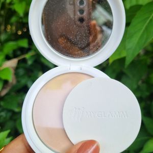 Radiant Matte Compact