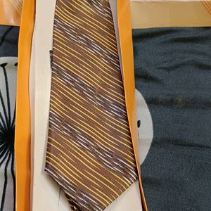 Beautiful Party Waer Tie