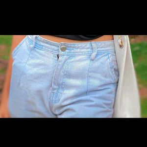 Loose Fit Jeans With Free Top