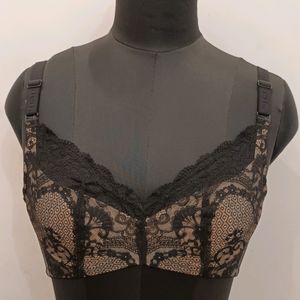 Lace And Fabric Underwired Bra..34C