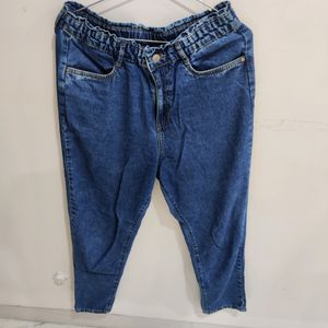 Women's Boyfriend Fit Jeans