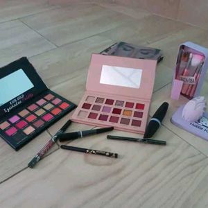 Combo Offers of Makeup Items