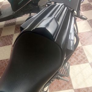 New MT15 Glossy Black Seat Cowl