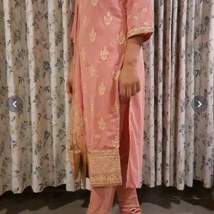 Salwar Suit