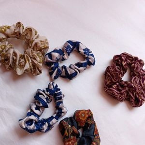 5 Cute Scrunchies Set