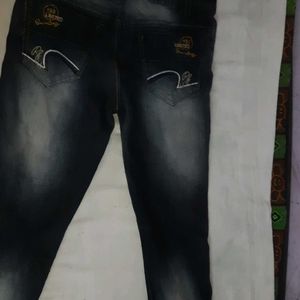 Trendy Skin Fit Jeans