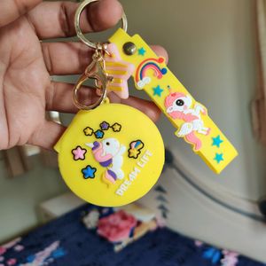 Unicorn Mirror Keychain (Yellow Colour)