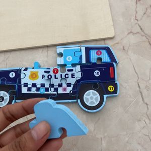 11 PCs wooden puzzle - Police Car