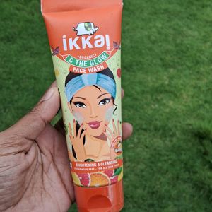 Ikkai Organic C Glow Face Wash