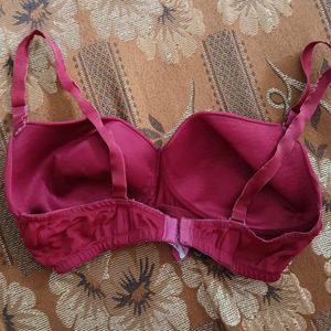 Padded Non-wired T-shirt BRA