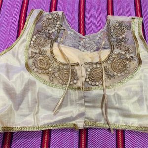 BRAND NEW PADDED GOLDEN BLOUSE(SLEEVES IN