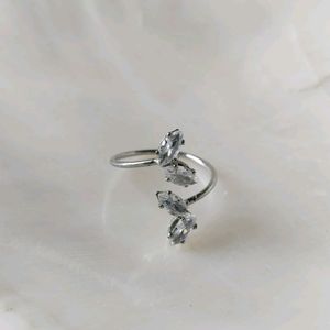 Petal Detail Adjustable Silver Ring.