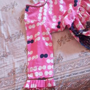 Kurti Dupatta Naira Kut With Latkan On Both Saides