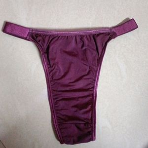 Imported Thong Erotissch