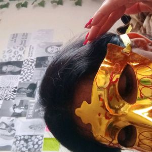 GOLDEN MASK