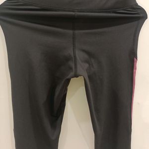 Black Active Wear Leggings (Woman)