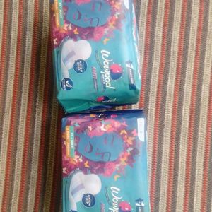 2 Wowpad Anion Sanitary Napkins