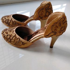 Original New With Tag Beautiful Brown Shoes