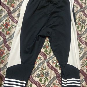 Best Adidas Nearly New Casual Daily Wear Lower