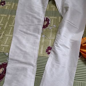 Mens Kurta Pajama For Sell Is Very Good Condition