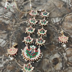 Kundan Set