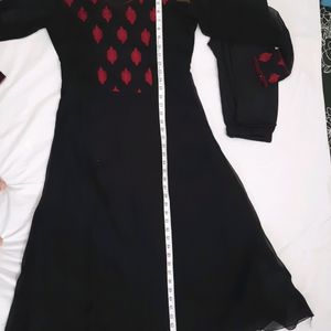 Choker Neck Black Suit