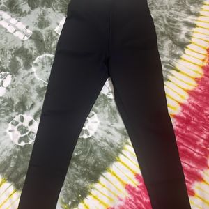 Zara Jeggings (Basic Black)