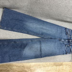 Uniqlo Straight Fit High Rise Jeans