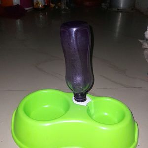 cat food and water bowl with automatic water filling setup