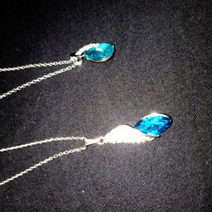 Dew Drop and Designer Pendant Necklace Set