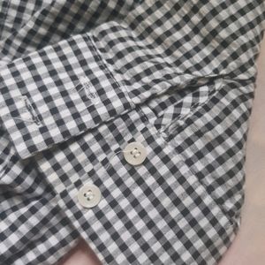 Checked Crop Shirt